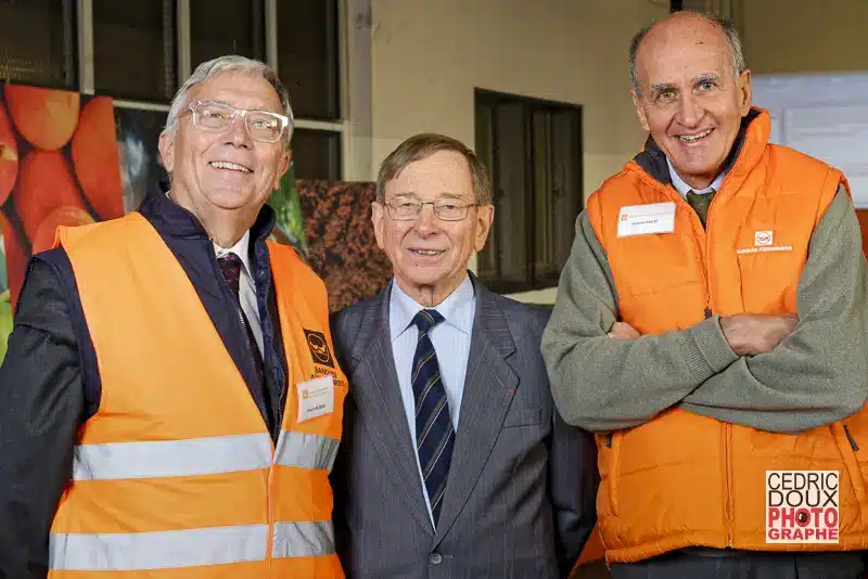 En 2015, aux côtés de Jacques Bailet, Président des Banques Alimentaires, il y avait Bernard Dandrel qui a fondé les Banques Alimentaires en 1984